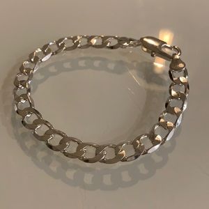 Sterling silver bracelet - 8”